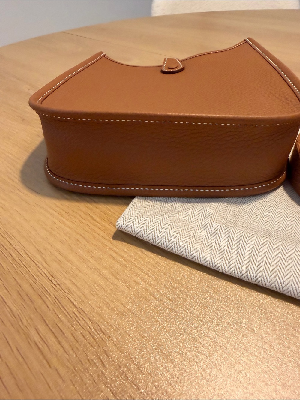 NWT Hermes Evelyne TPM Mini Messenger Bag in Gold Brown with Palladium Hardware - Picture 6 of 12